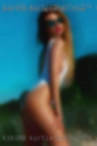 kirtistBatta1974 girls free in